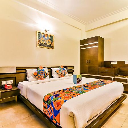 Fabhotel Oasis Dlf Phase 3 Gurgaon Extérieur photo