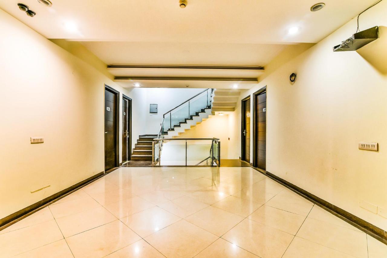 Fabhotel Oasis Dlf Phase 3 Gurgaon Extérieur photo